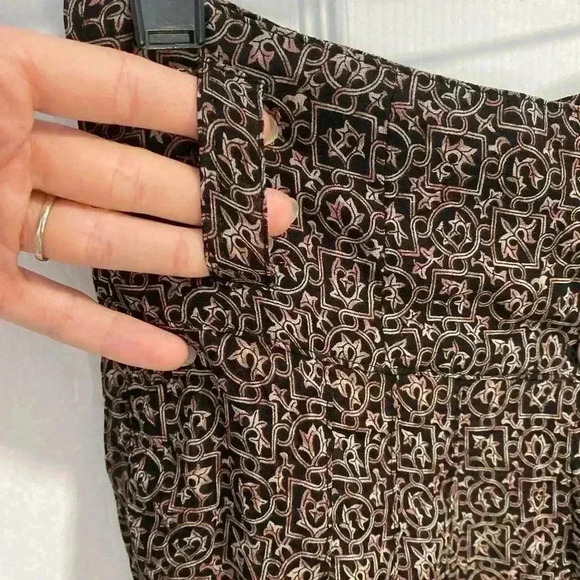 Crisca Sheer Print Allover Pants High Waisted Black and Pink Size 40 (Us 6) - Picture 10 of 11